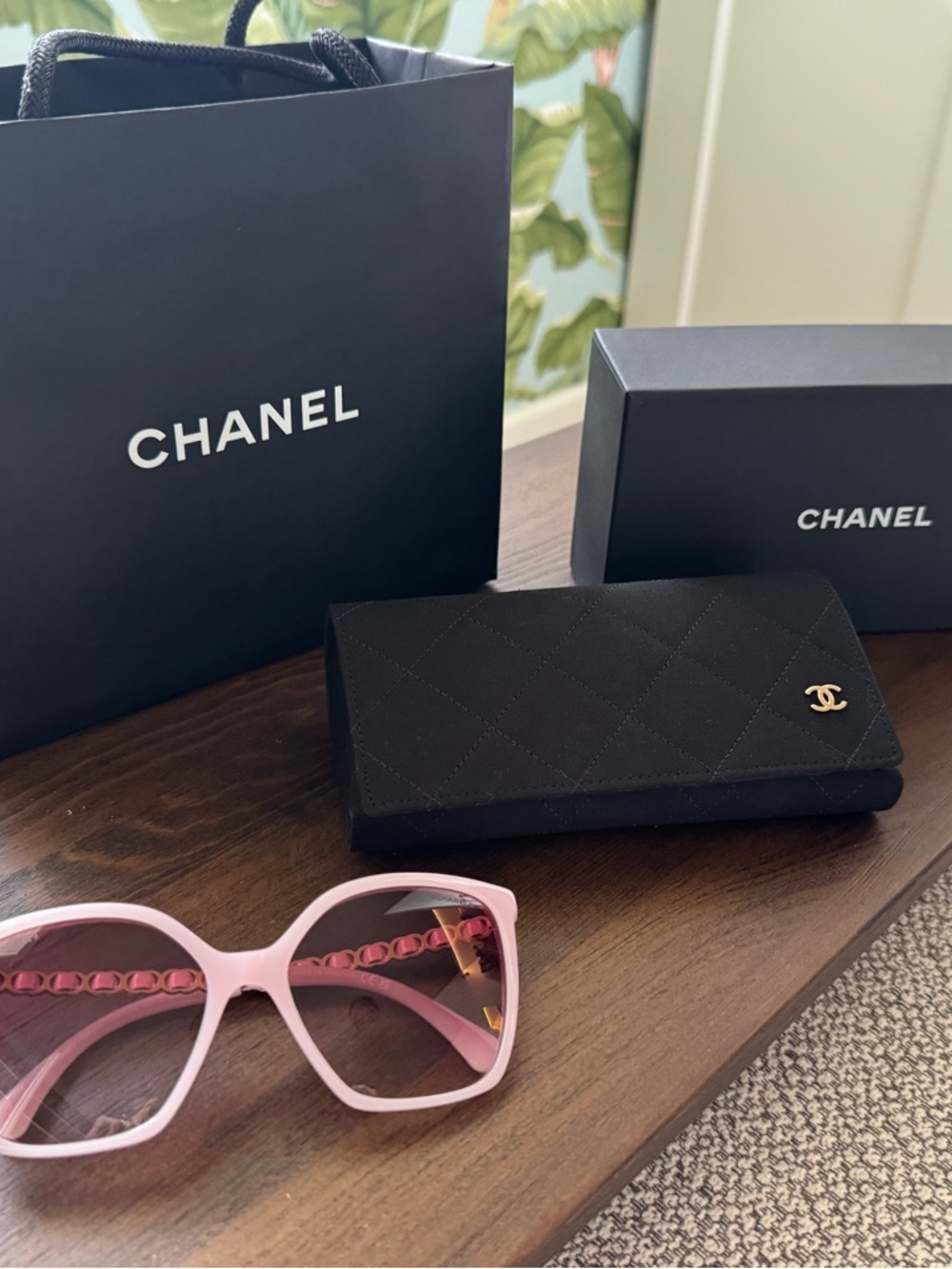 NEW | CHANEL Pink Oversized Cat-Eye Sunglasses